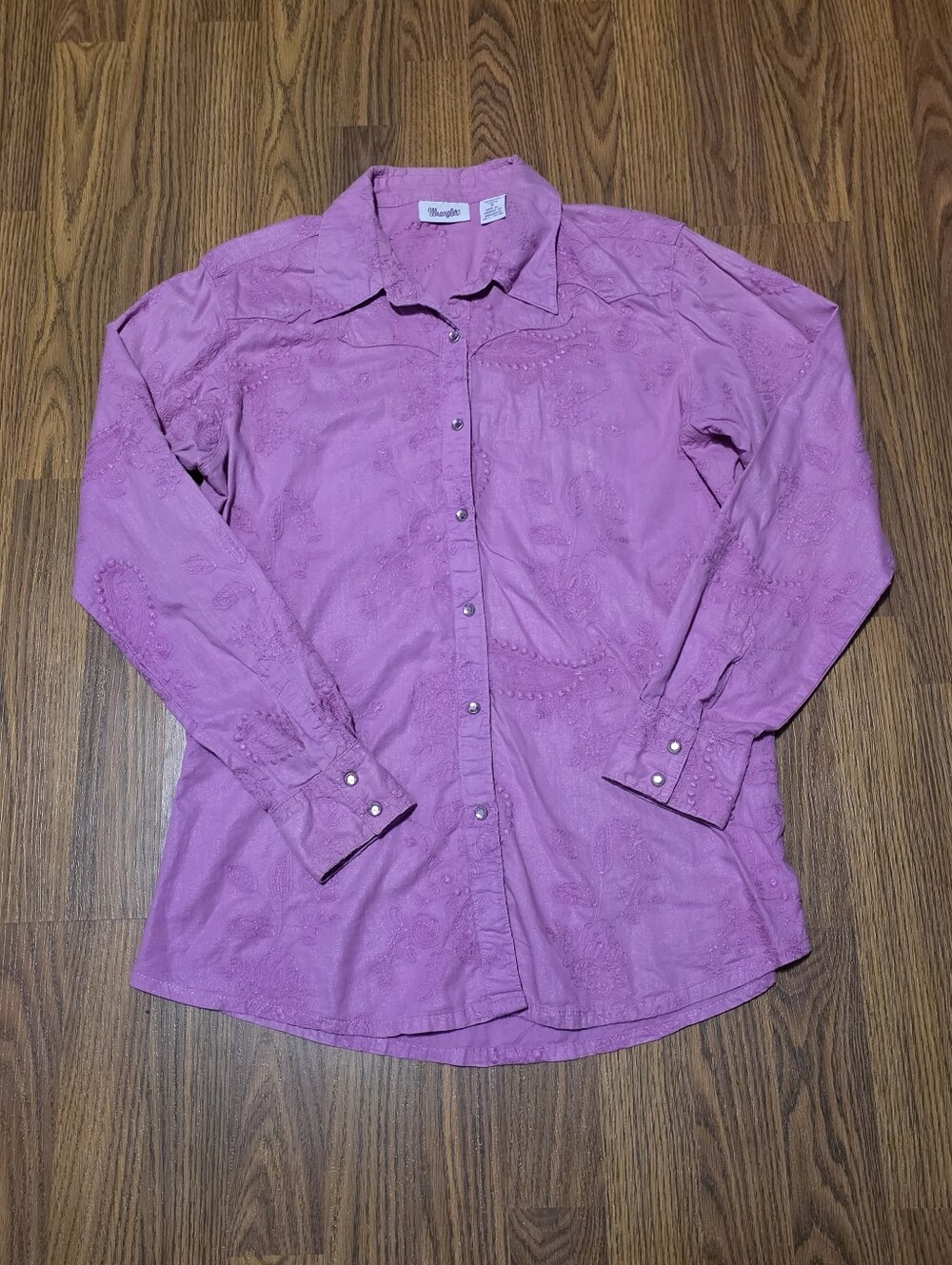 Wrangler Women's Western Pearl Snap Shirt M Purple Fuchsia Embroidered Paisley